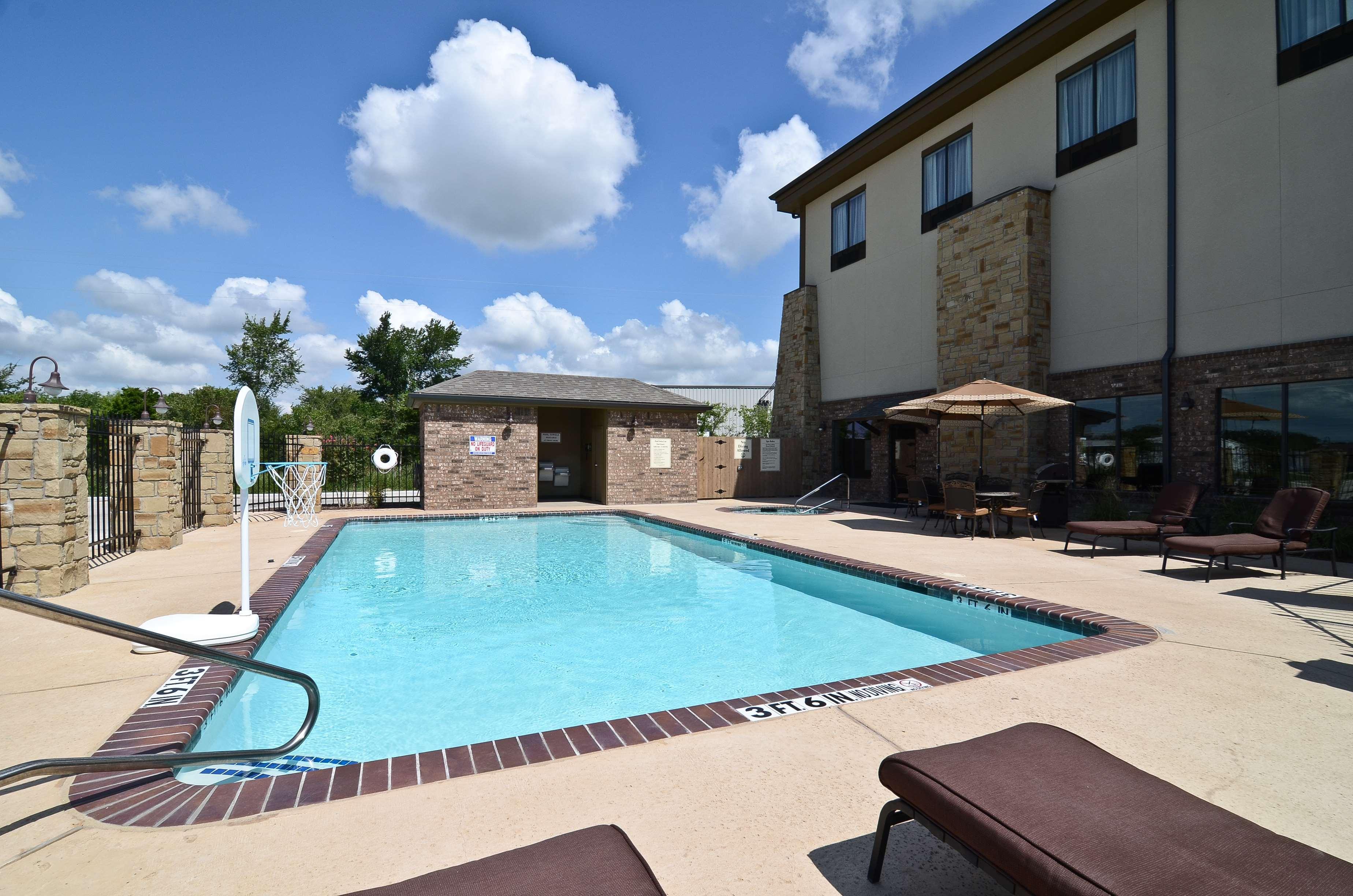 Best Western Plus Emory At Lake Fork Inn & Suites Экстерьер фото