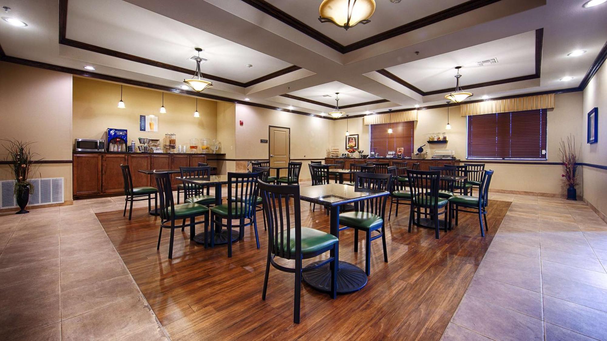 Best Western Plus Emory At Lake Fork Inn & Suites Экстерьер фото