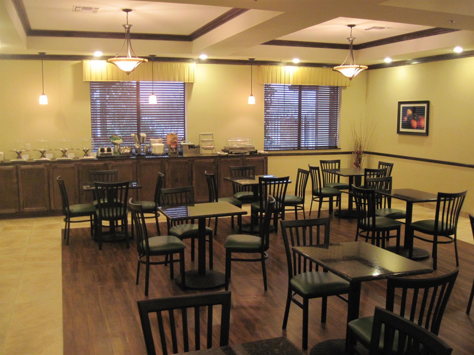 Best Western Plus Emory At Lake Fork Inn & Suites Ресторан фото